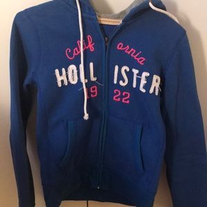 zip up hollister hoodie